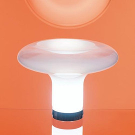 Lesbo Ø52 biały - Artemide - lampa biurkowa